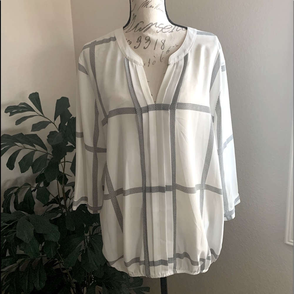 XL White Blouse with Black designs